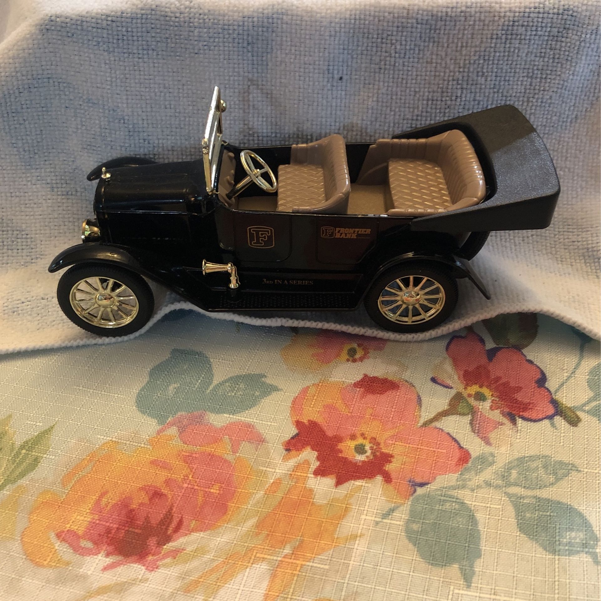 1917 Maxwell Collectible Car