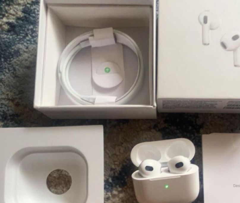 AirPods Gen 2