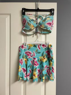 Victoria’s Secret Bathing Suit Top Matching Skirt, 34B, S, Women, Floral