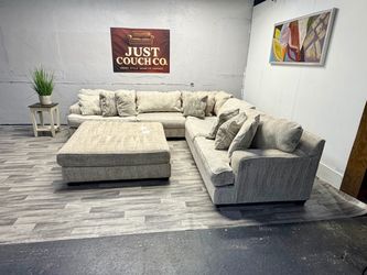 Free Delivery - Ashley Furniture Rawcliffe 3 Piece Sectional Couch With Oversized Ottoman