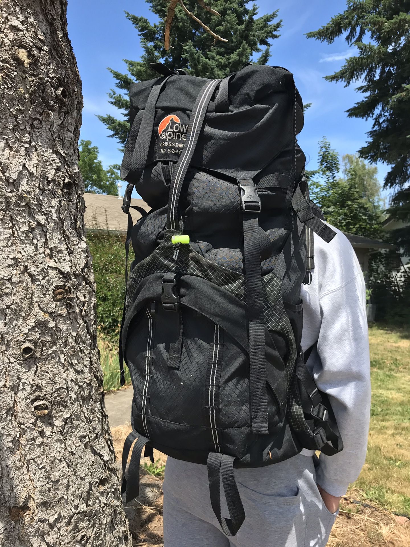 Hiking backpack QUALITY. LOWE ALPINE CROSSBOW