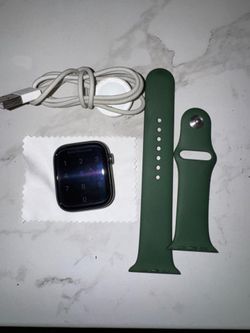 Apple Watch Series 7 45mm