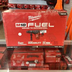  (New) Milwaukee M18 FUEL 18-Volt Lithium-Ion Brushless Cordless 1-9/16 in. SDS-Max Rotary Hammer Tool-Only