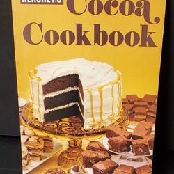 HERSHEY'S COCOA COOKBOOK 1979 Paperback Chocolate Recipe Book Vintage 70s 
