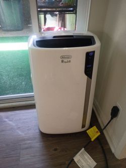 Portable air conditioning only $100 first come first serve