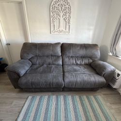 Reclining Sofa