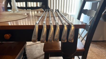 Golf irons