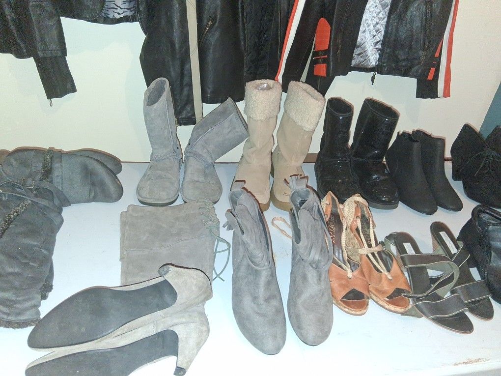 WOMEN'S BOOTS SNEAKER AND SHOE SALE NOW