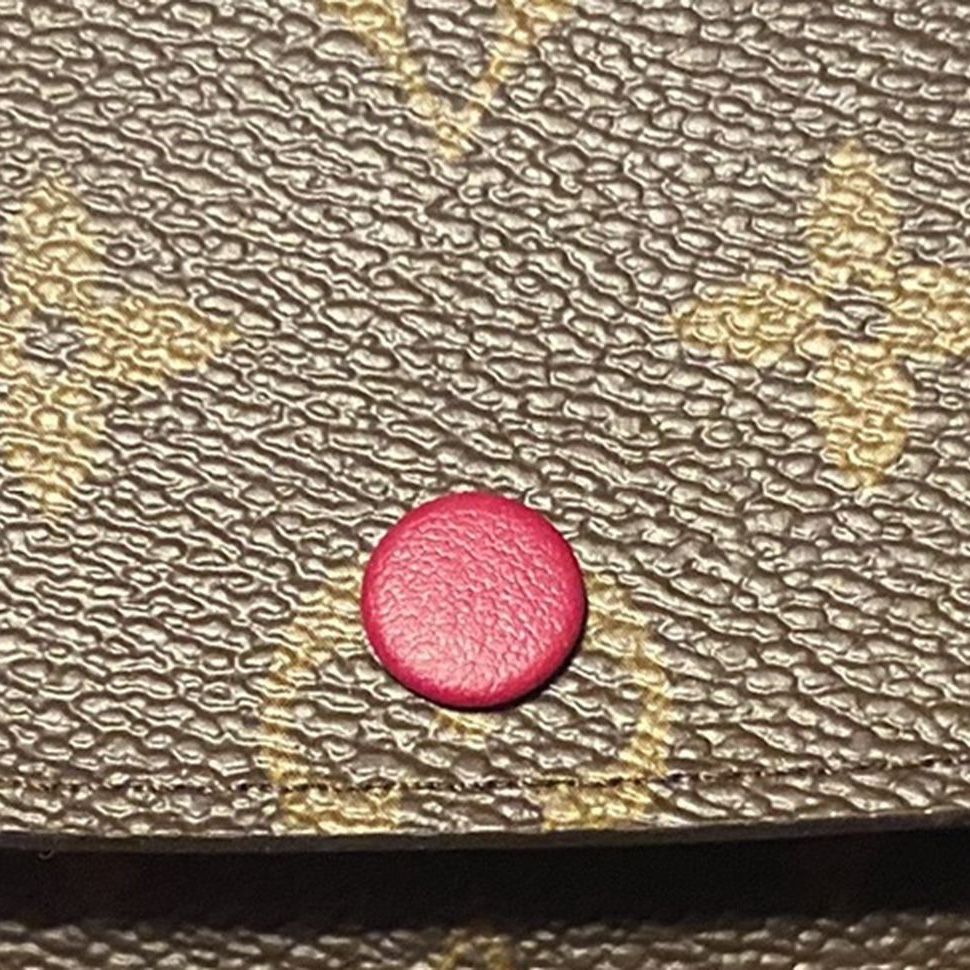 Louis Vuitton Emilie Wallet