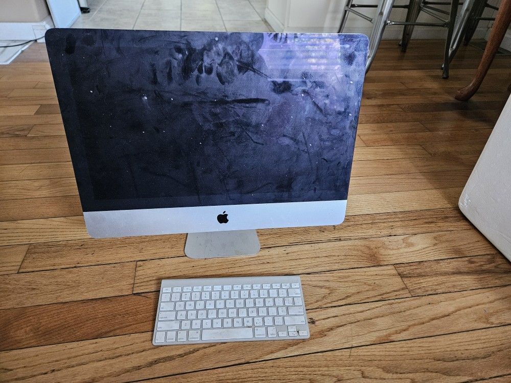 iMac Desktop Computer