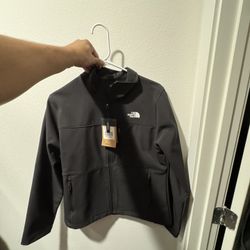 Northface Women’s Jacket Medium.. SFV