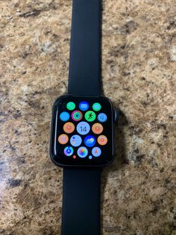 Apple Watch SE (1st Gen) 40mm GPS