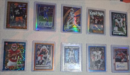 Autographed/Numbered Football Cards