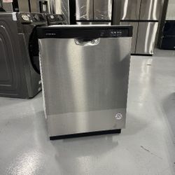 Stainless Steel Dishwasher BRAND NEW 24" 