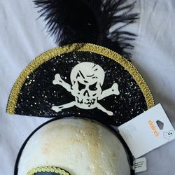 New Claire’s Pirate Costume  Black Gold Feather Headband Halloween