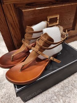 Used Mia Dashell nude sandal size 8.5M