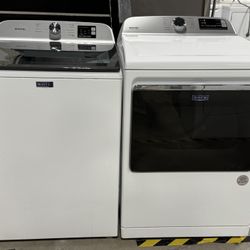 📍Semi-new washing machine and dryer Maytag 