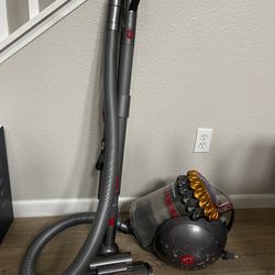 Dyson Big Ball Multi Floor Canister Vacuum