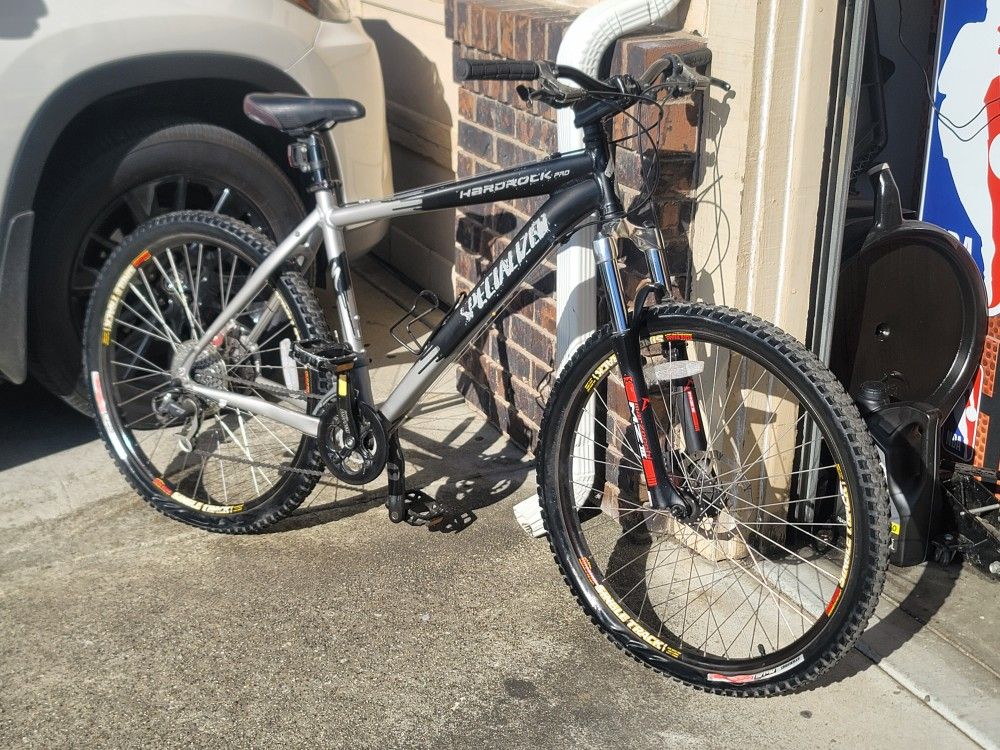 Specialized Hardrock Pro Bike