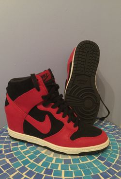 Nike Women’s Dunk Sky Hi