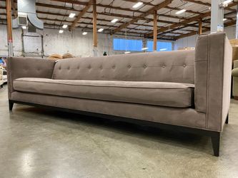Grey Minimalist Tufted Sofa with Single Cushion