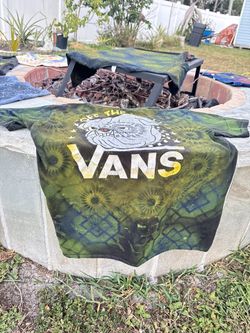 Vans Esthetic Geometric Pattern Tshirt