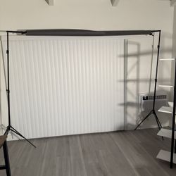 BACKDROP STAND