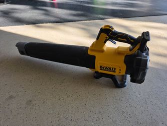 DeWalt leaf blower - DCBL722