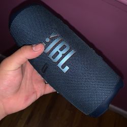 JBL charge 5 