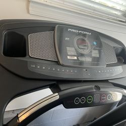 PRO FORM Treadmill- With Shock Absorbing