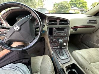 2004 Volvo S60