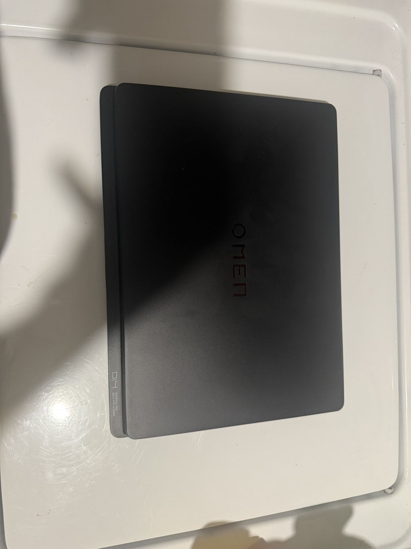 omen 14-fb0013dx rtx 4060 ultra 7 16gb ram 1tb SSD no charger 900