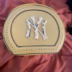 Ny Vintage Crossbody Purse