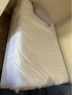 Queen bed