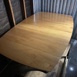 Table and 6 chairs
