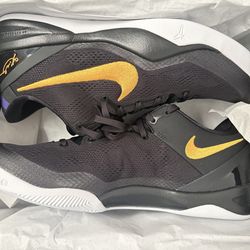 Kobe 8 Protro “Lakers Away”
