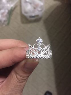 Silver Plated Zircon Heart Crown Ring