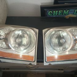 Dodge Durango Headlights