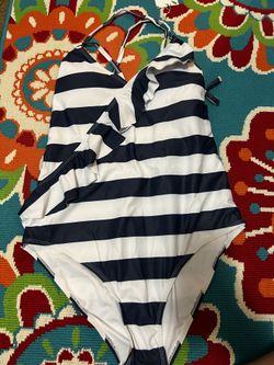 New Women’s Bathing Suits
