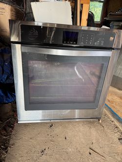Single electric built in oven