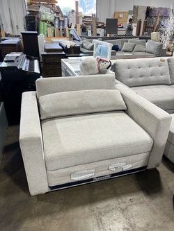 Thomasville convertible Twin sleeper chair