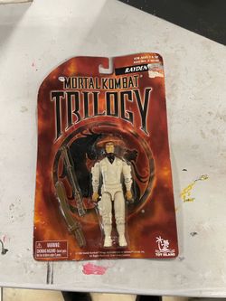 1996 Mortal Kombat Trilogy Rayden action figure produced by Toy Island