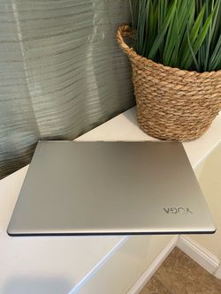 Lenovo Yoga 900 TouchScreen 6th Gen i7 with Type C USB
