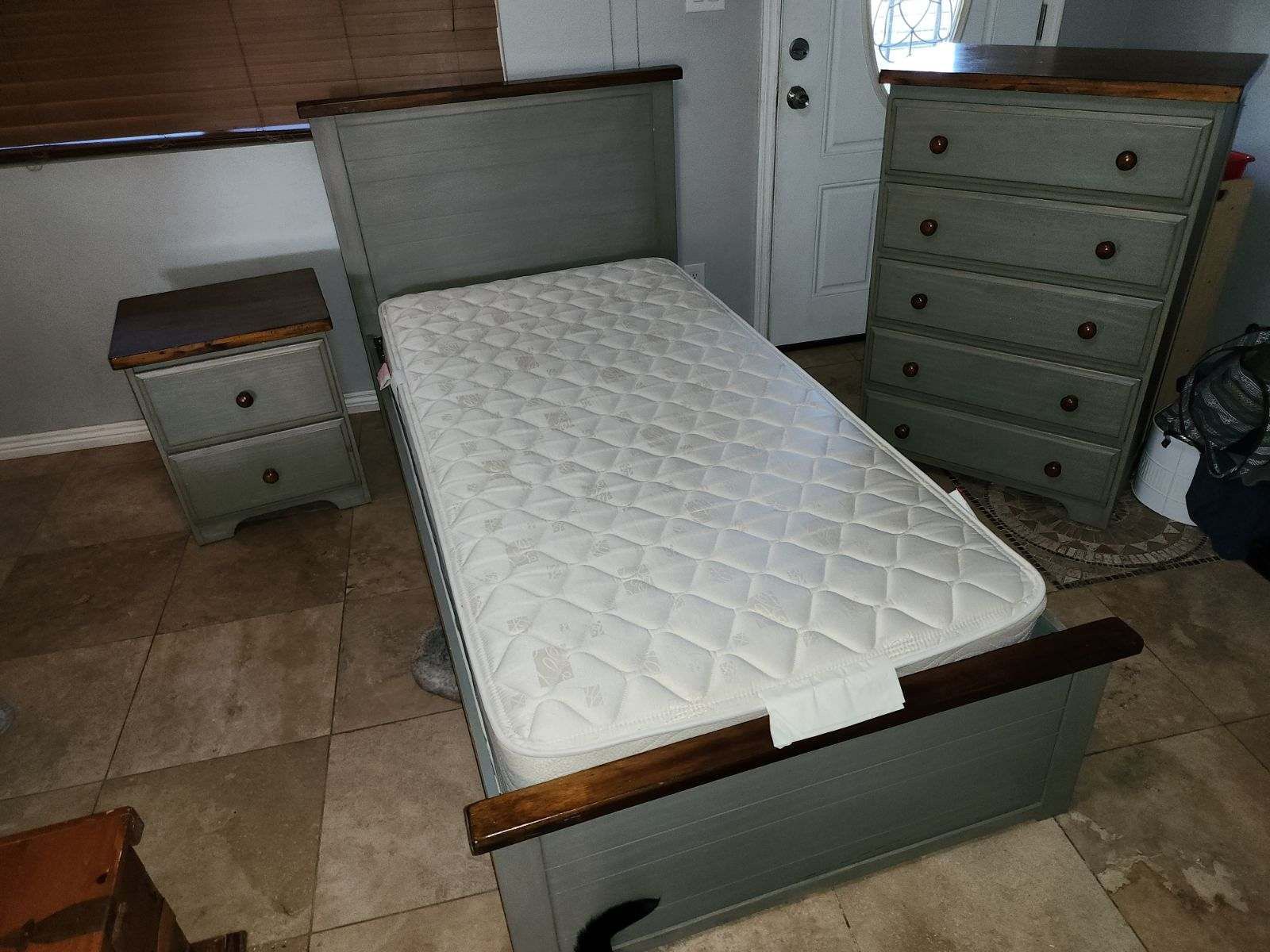 Twin Bedroom Set for Sale in Phoenix, AZ OfferUp