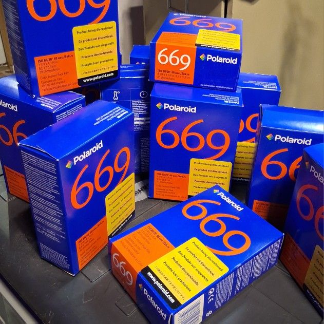 669 Polaroid Film