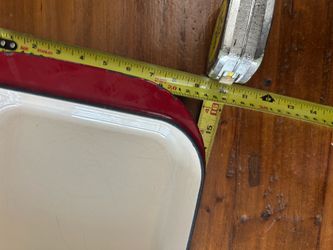 Ceramic coated metal casserole dish