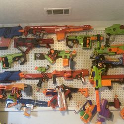Nerf Guns 