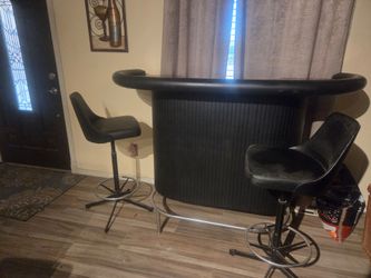 Bar and  2 stools