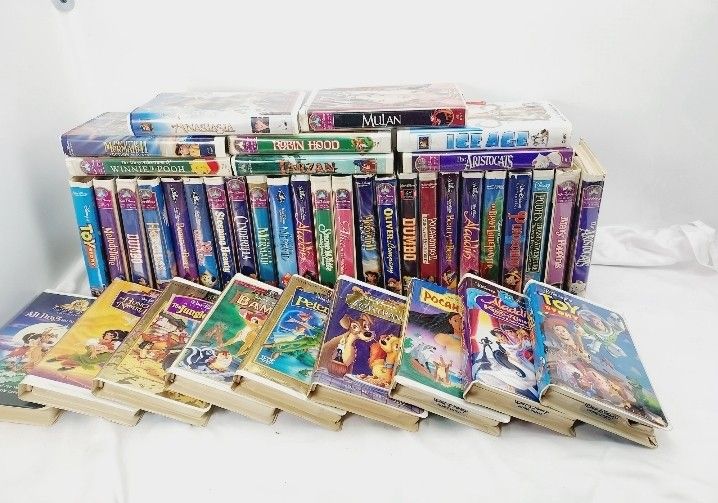 VHS TAPE WAL DISNEY MOVIE