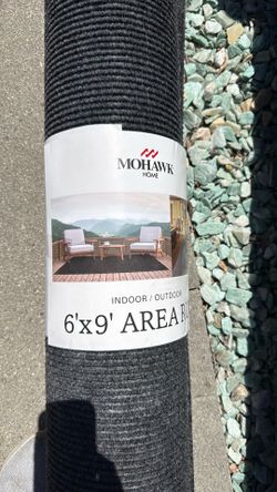 Area rug
